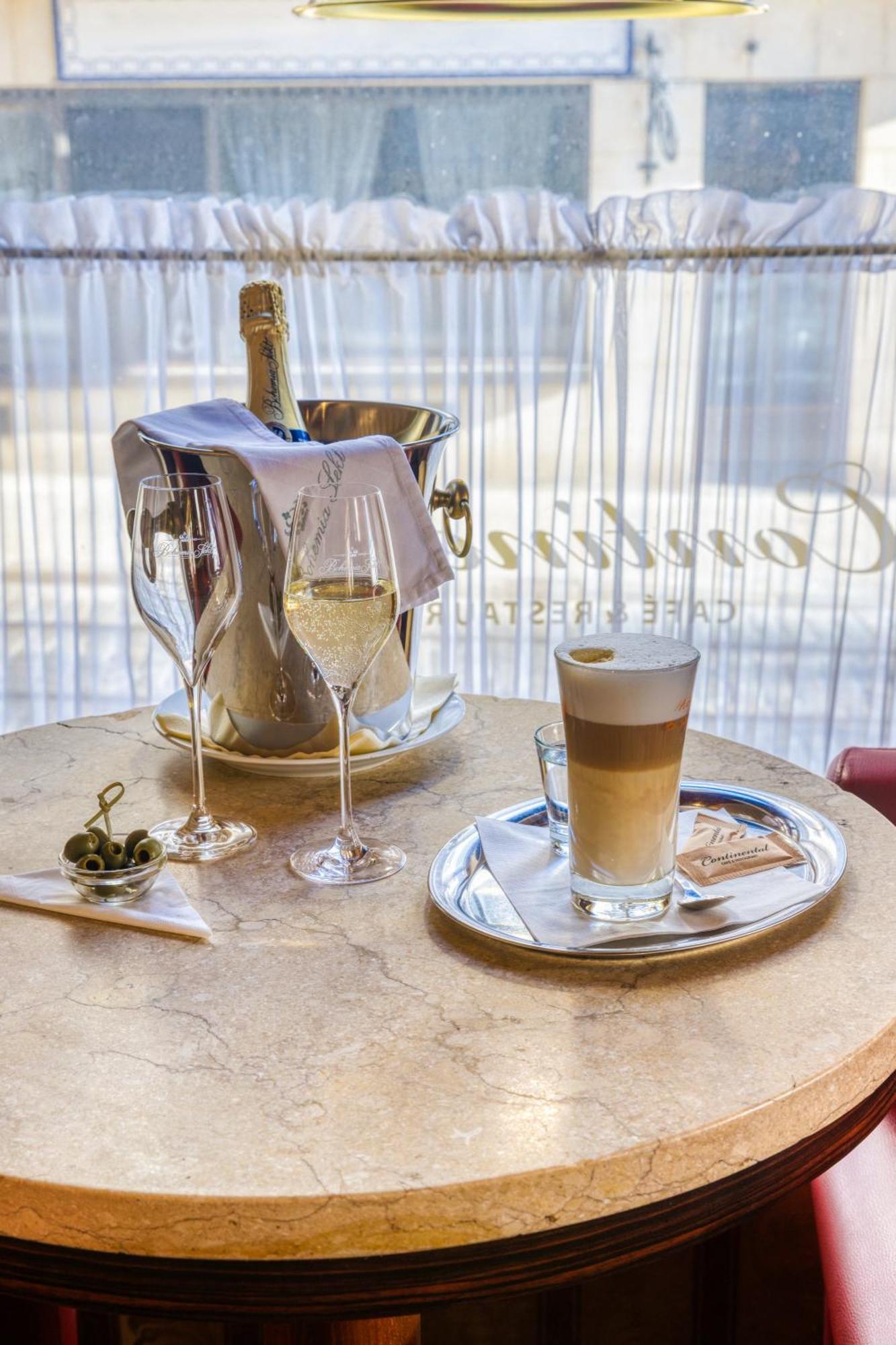 Hotel Continental Plzeň Dış mekan fotoğraf
